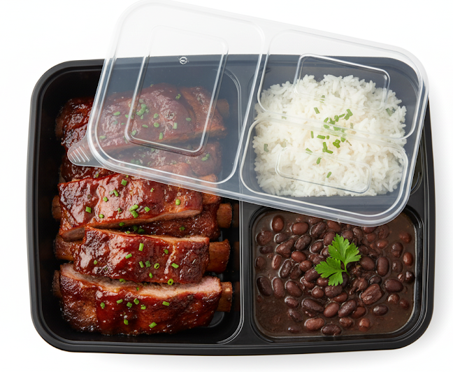 Arroz, Feijão e Pork Ribs sem osso ao Molho BBQ 450g