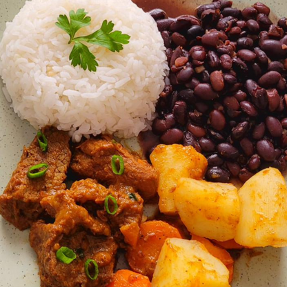 Arroz, Feijão com Carne de Panela e Mandioca 450g